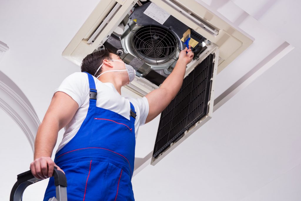 Professional Air Conditioning Installer